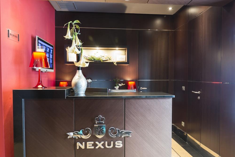 Nexus Valladolid Suites & Hotel Exterior photo